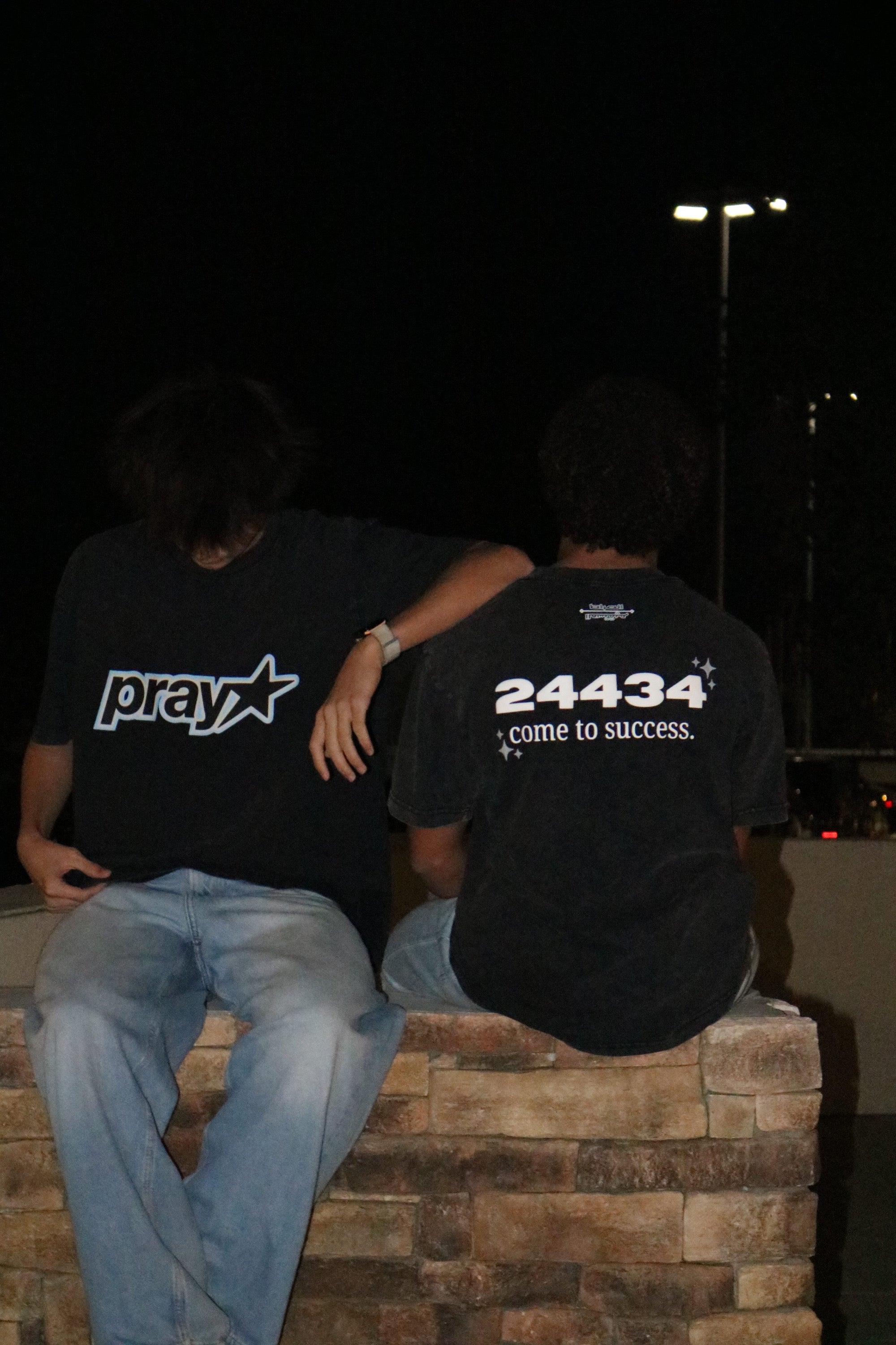 PRAYER TEE